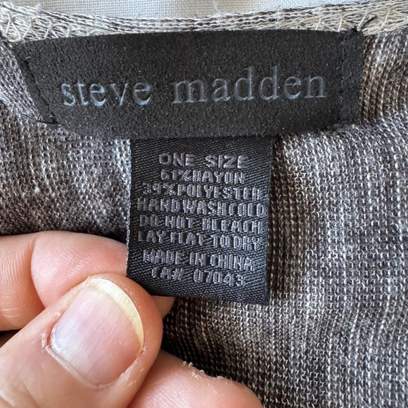 Steve Madden Women's OS Short Sleeve Rayon Open Cover Up Top Casual Office - Picture 2 of 8